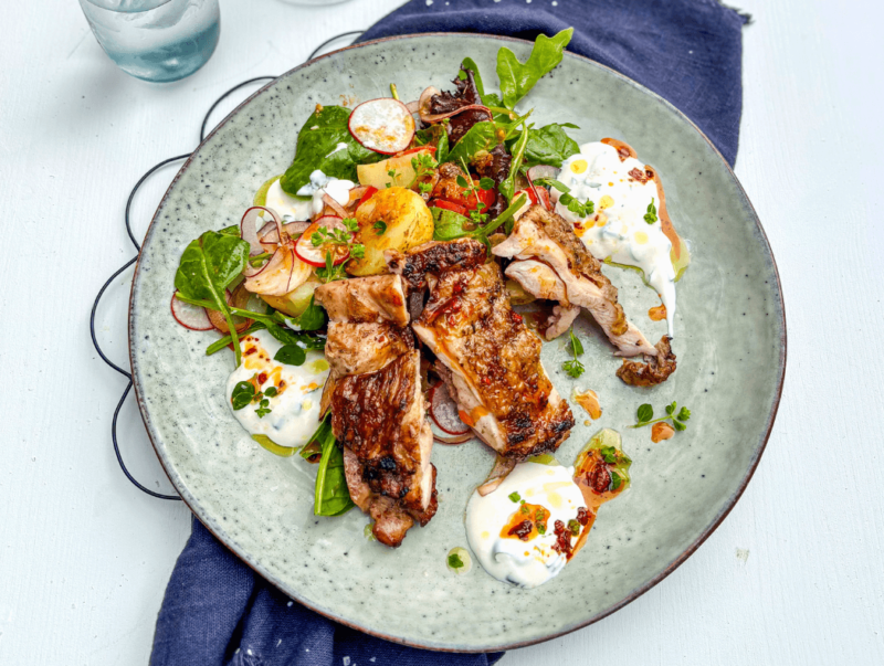 Grillkyckling, pestopotatis & parmesancréme